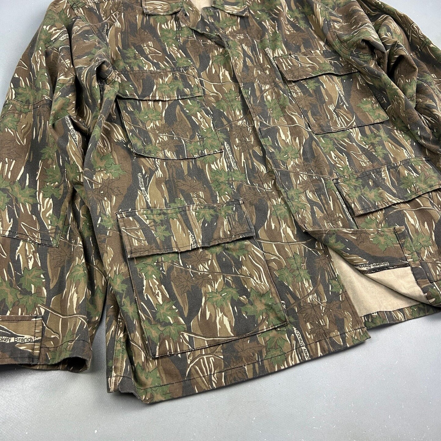 VINTAGE 90s | Military Smokey Branch Camo Chore Work Jacket sz M-Reg Adult