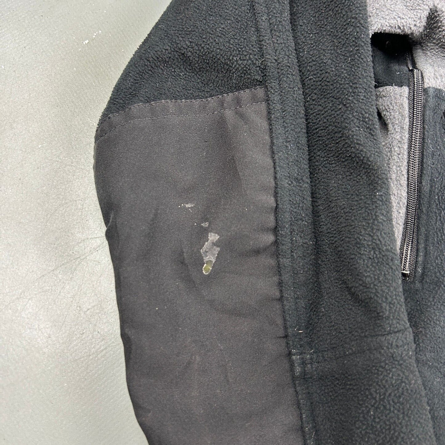 VINTAGE Mountain Hard Wear Zip Up Gore Windstopper Fleece Sweater sz Small Adult
