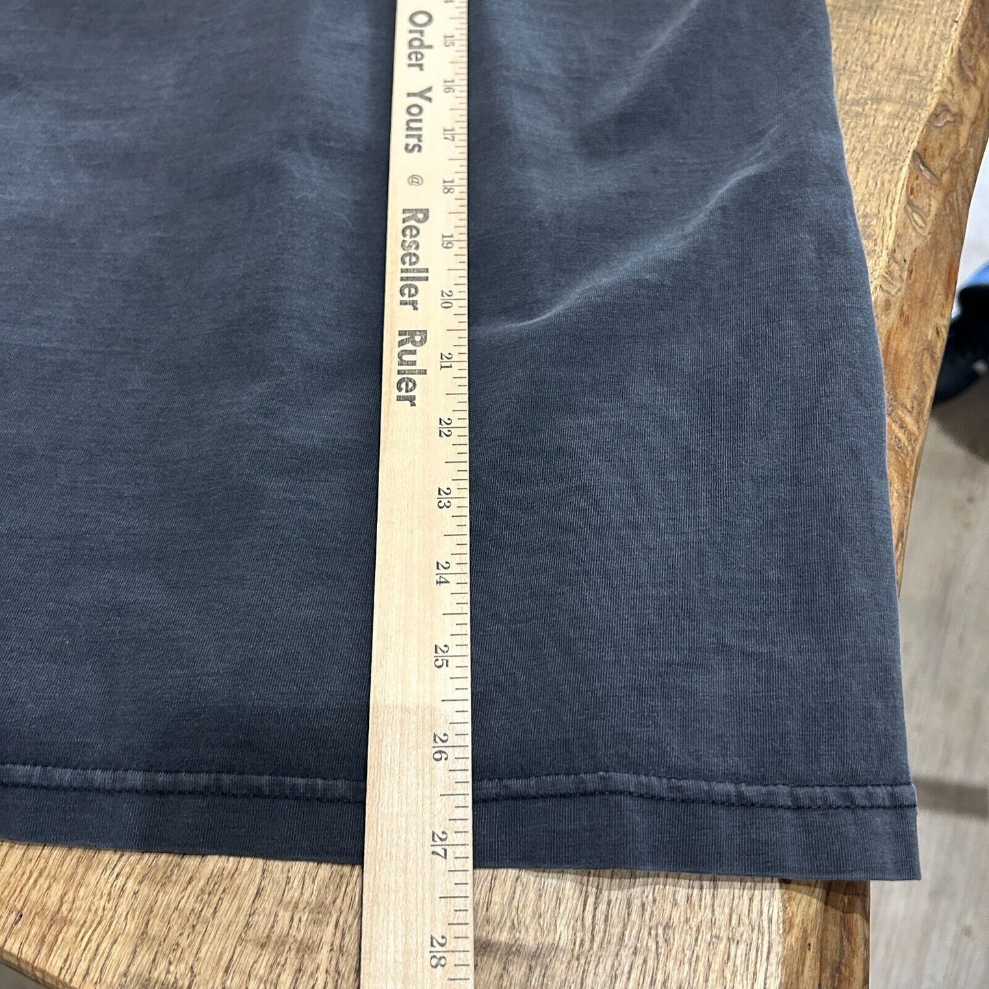 VINTAGE 90s | Metro TV Logo Black T-Shirt sz L