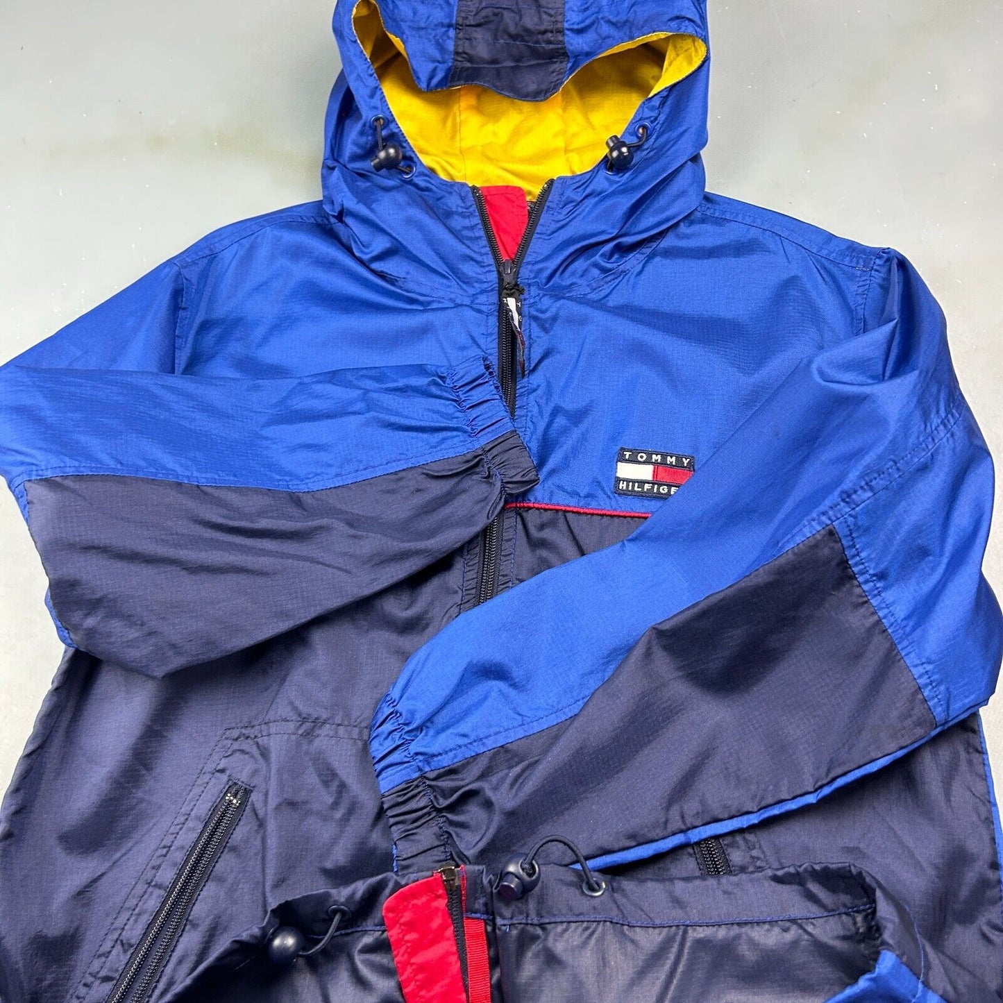 VINTAGE 90s | Tommy Hilfiger Sm Flag Full Zip Hooded Windbreaker Jacket sz M