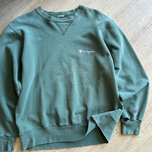 VINTAGE 90s | Champion Sm Logo Faded Thrashed Crew Sweater sz M