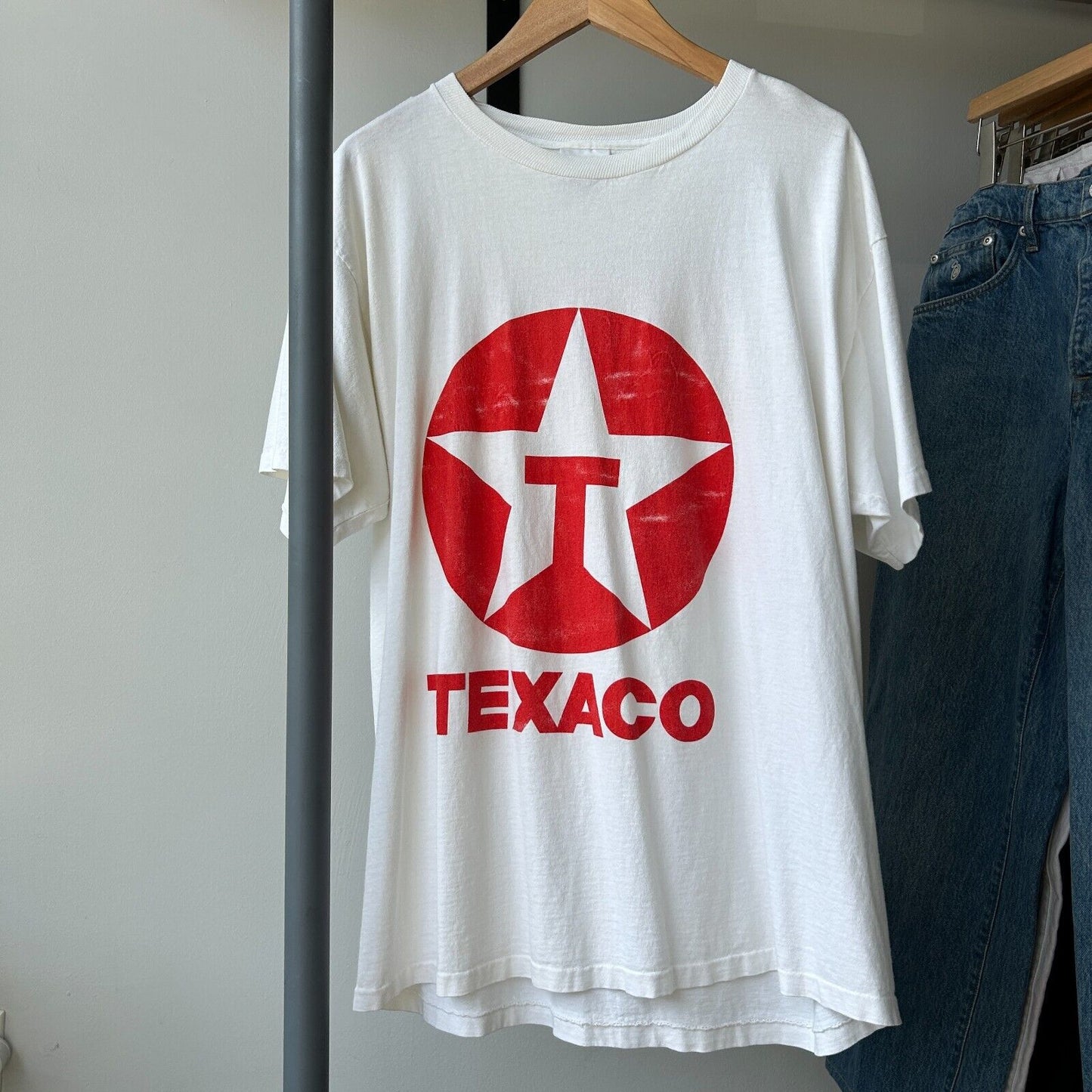 VINTAGE 90s | Texaco Big Logo Nascar Racing T-Shirt sz L