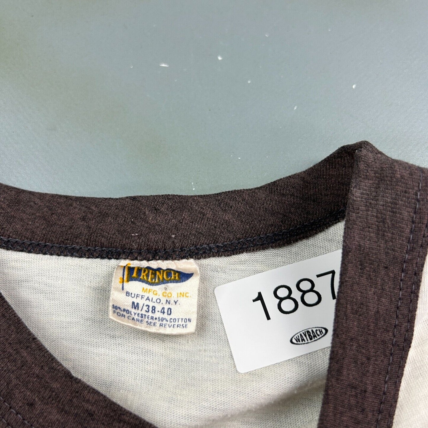 VINTAGE 70s | I.C Light Trench T-Shirt sz M Adult