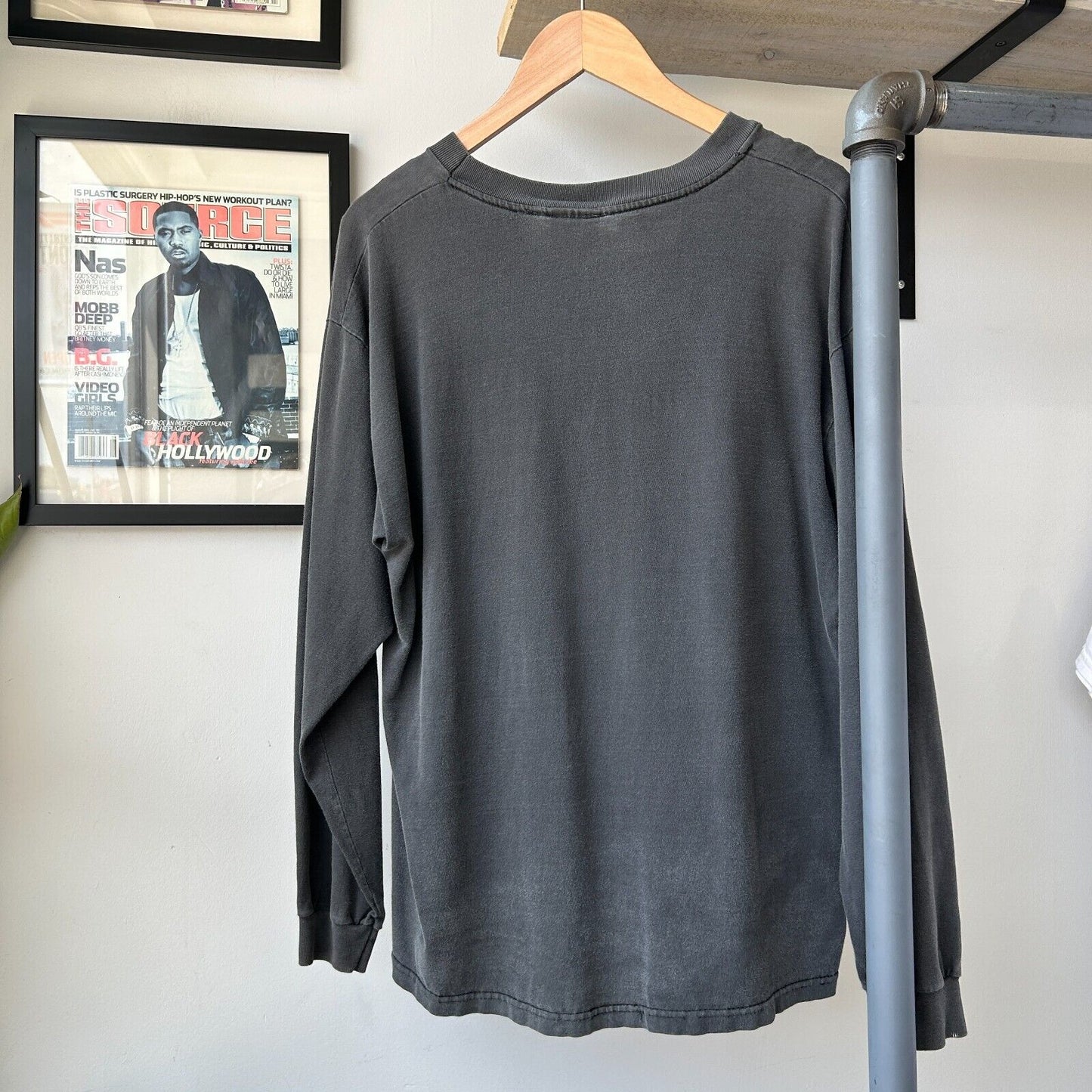 VINTAGE 90s | Sessions Faded Long Sleeve T-Shirt sz M