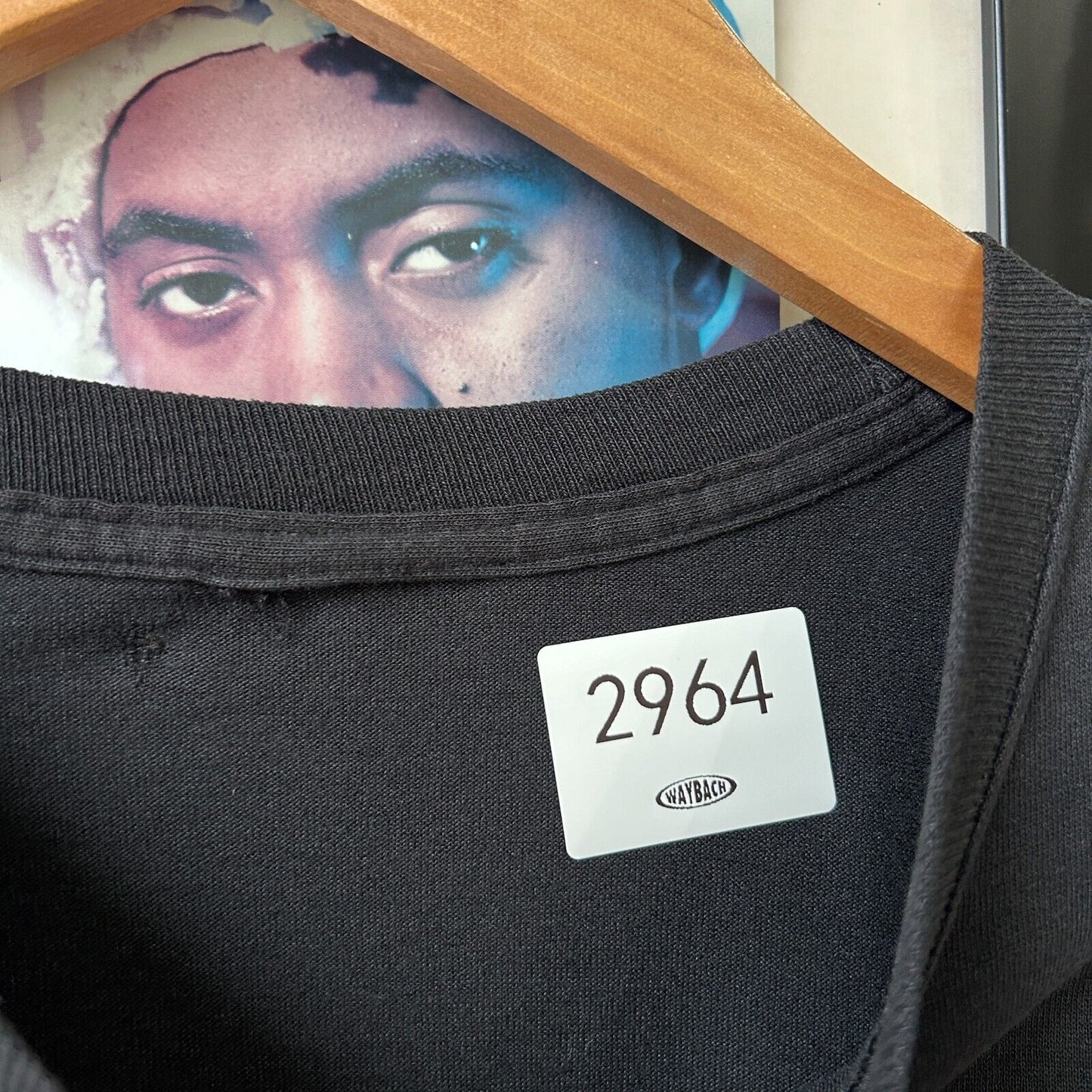 VINTAGE 90s | Paris Cafe Faded Black T-Shirt sz L