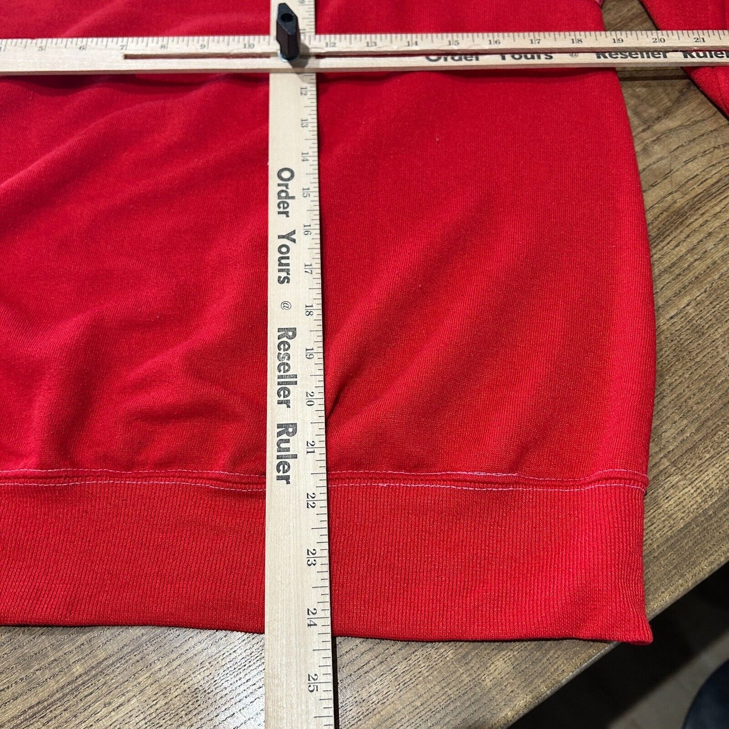 VINTAGE 80s | Flying Hearts Red Crewneck Sweater sz L Adult