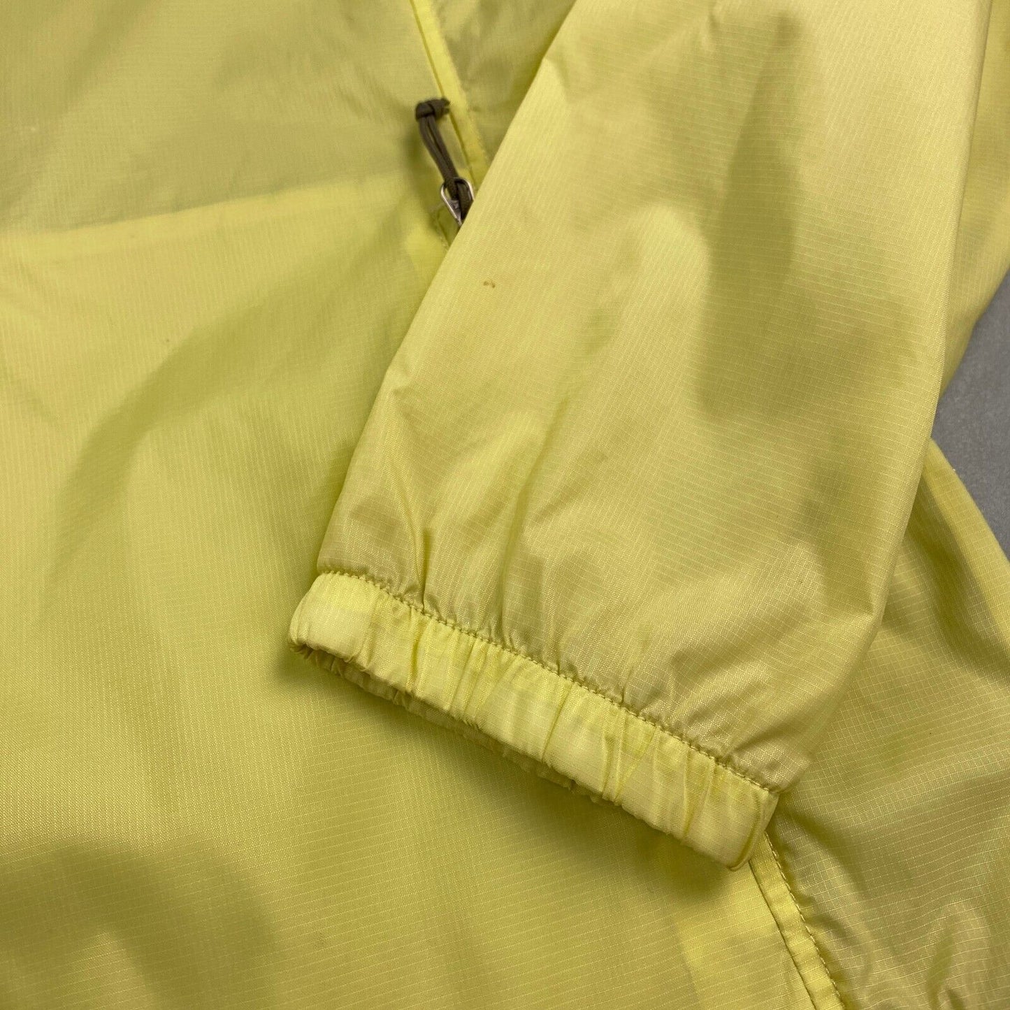VINTAGE The North Face Thin Yellow Shell Windbreaker Jacket sz XL Adult