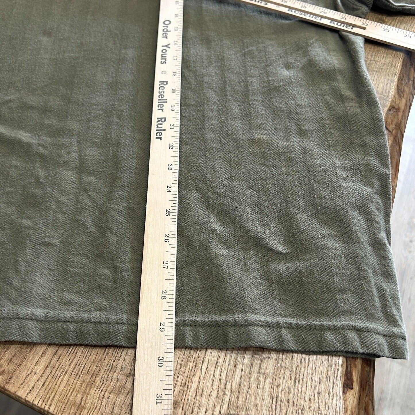 VINTAGE | Carhartt Olive Henley T-Shirt sz 2XL-3XL