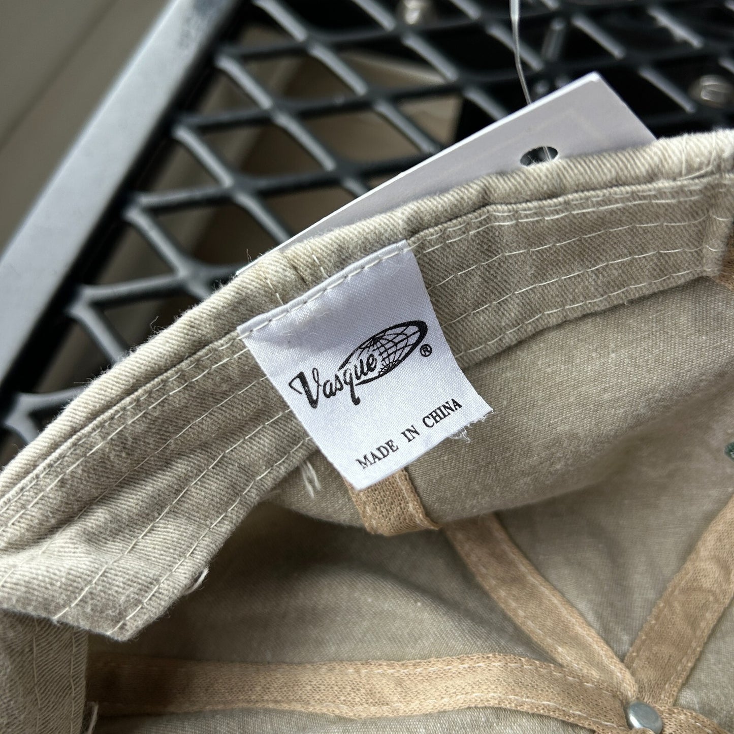 VINTAGE | Vasque Boots Two Tone Adjustable Cap Hat sz S/M