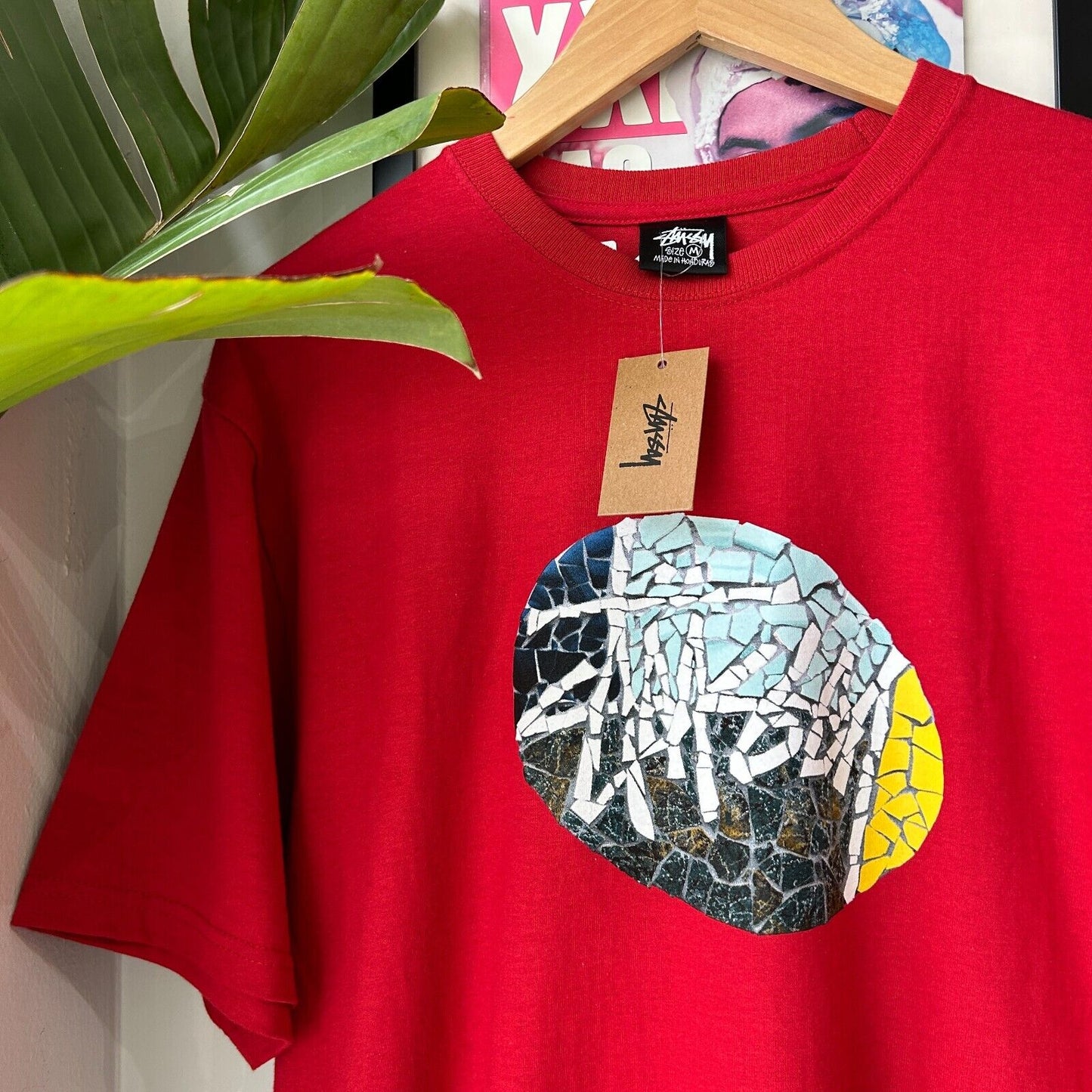 STUSSY Mosaic Tile Logo Red T-Shirt sz M Adult New With Tags