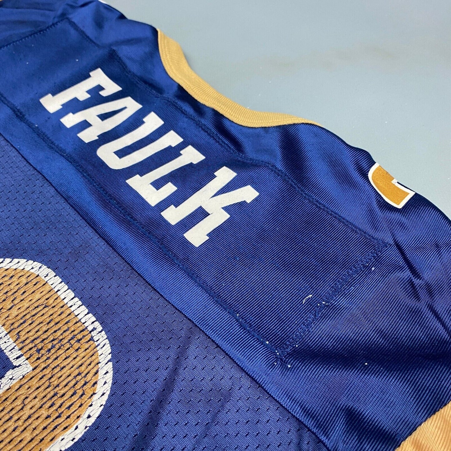 VINTAGE NFL LA Rams #28 Champion Football Jersey sz Large Adult