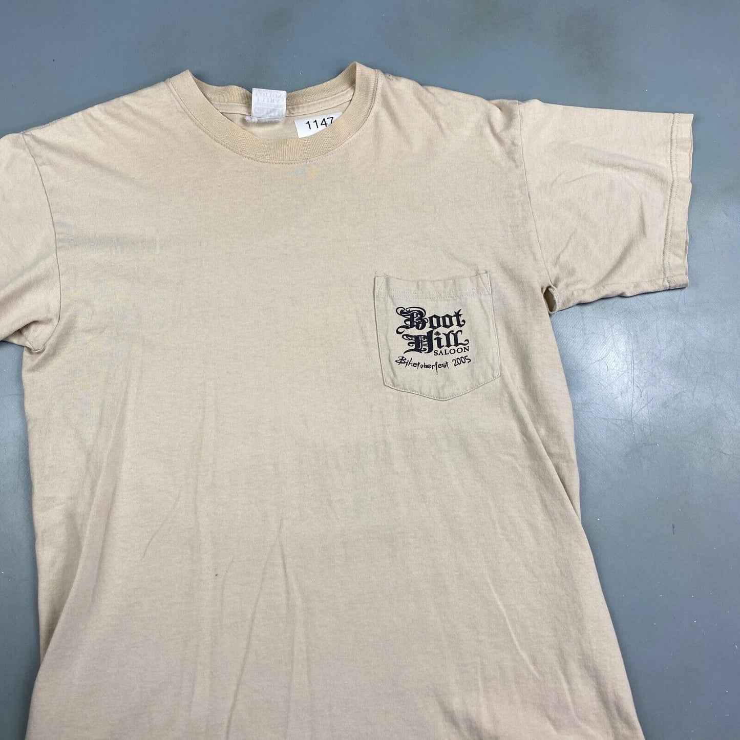 VINTAGE Boot Hill Saloon Biketoberfest Faded Tan Biker T-Shirt sz M-L Adult