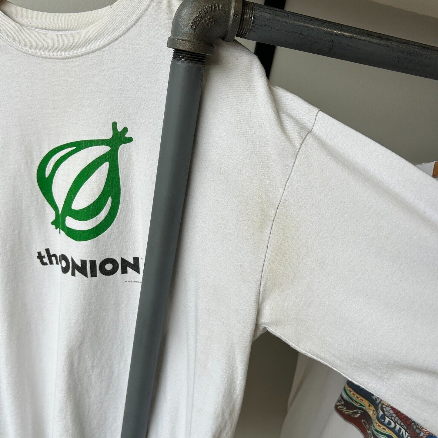 VINTAGE | The Onion Long Sleeve T-Shirt sz L