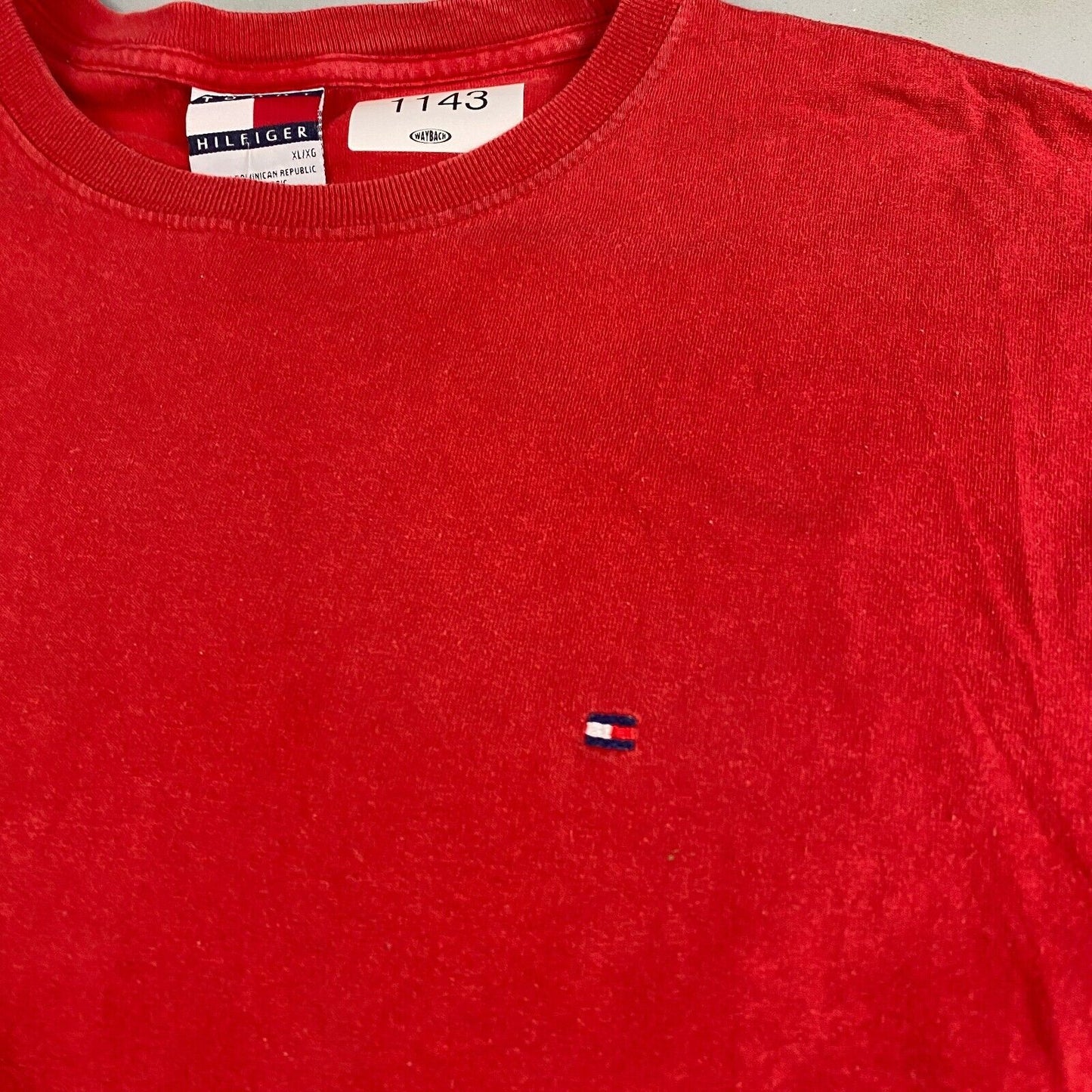 VINTAGE Tommy Hilfiger Sm Flag Red T-Shirt sz XL Adult