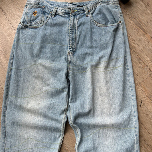 VINTAGE Y2K | Roca Wear Baggy Light Wash Denim Jeans Pants sz W40 L34