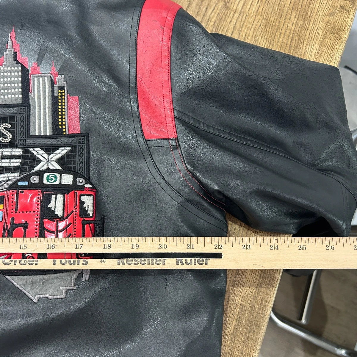 AVIREX | NYC Redbirds Vintage Leather Bomber Jacket sz S/M