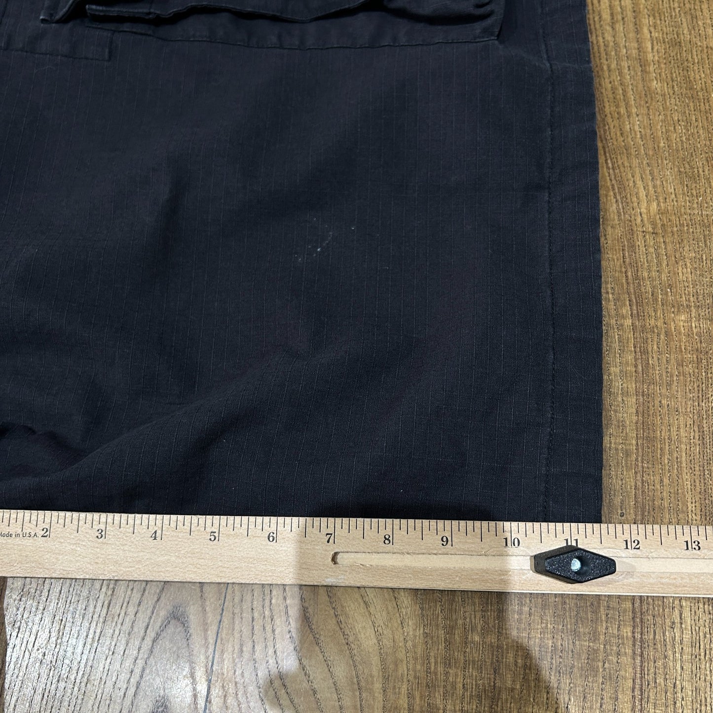 STUSSY | Black Cargo Pocket Loose Fit Shorts sz W34