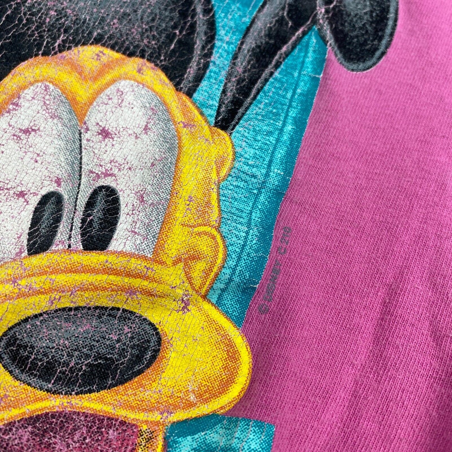VINTAGE 90s Mickey & Friends Cartoon Embroidered Pink T-Shirt sz Medium Adult