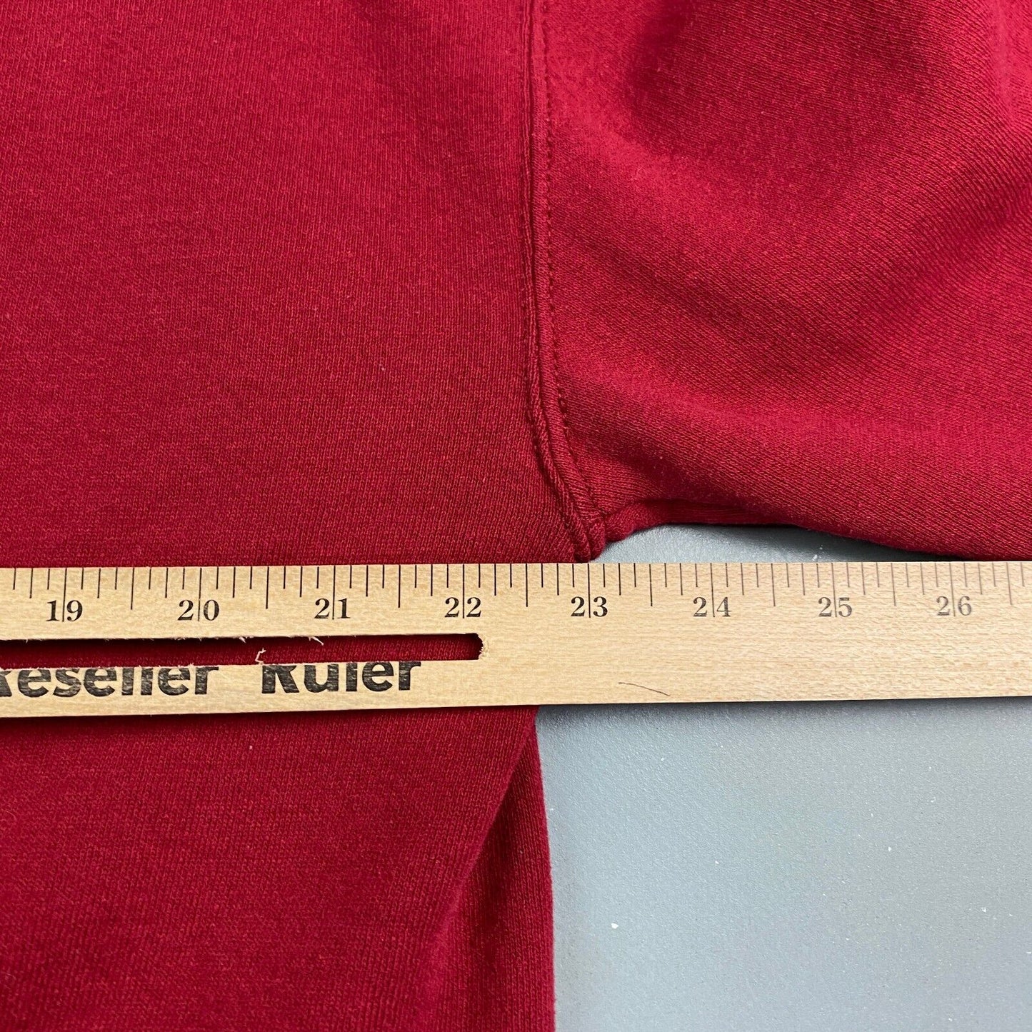 VINTAGE Russell Athletic Blank Red Crewneck Sweater sz Large Adult