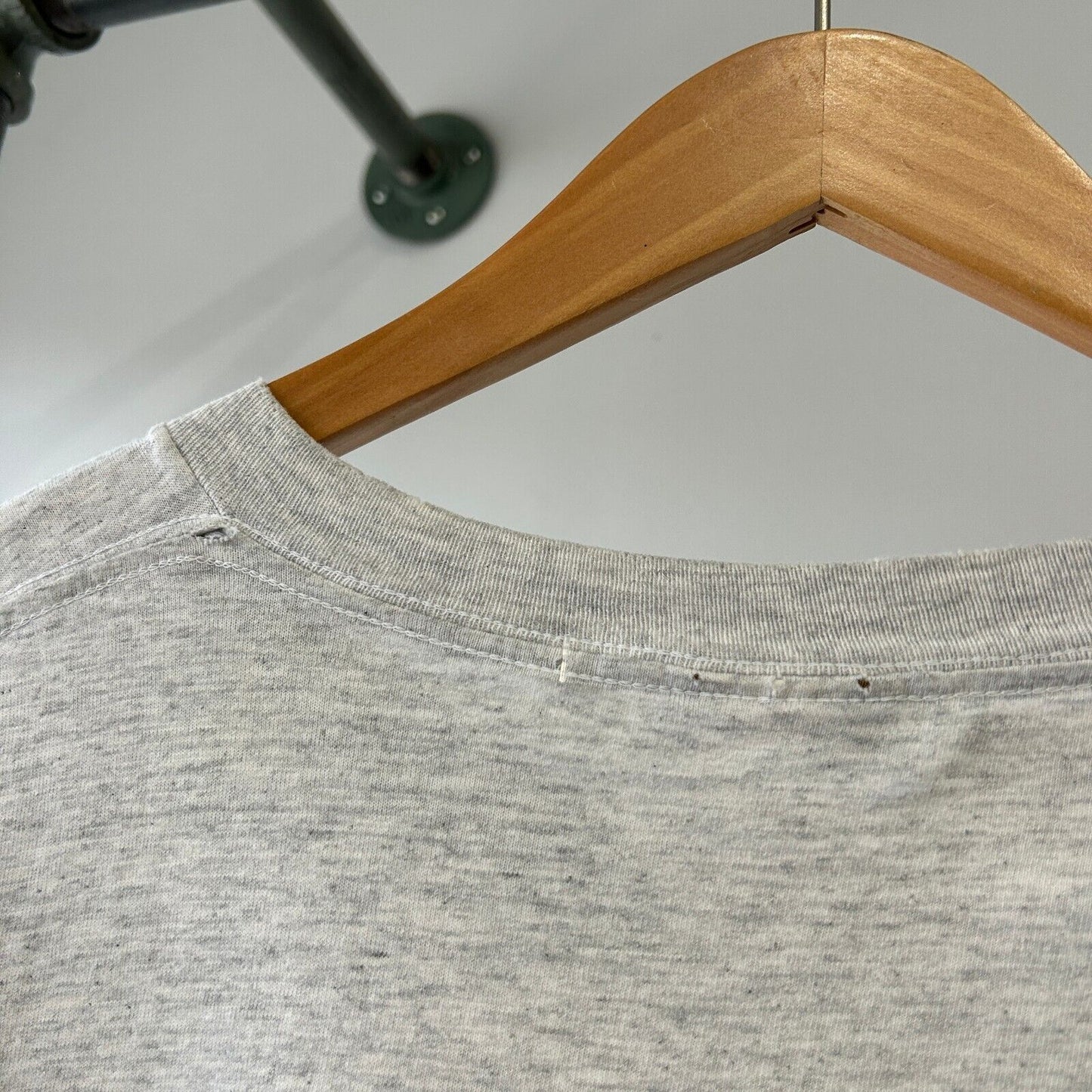 VINTAGE 90s | NFL Denver Broncos John Elway Embroidered Logo T-Shirt sz M Adult