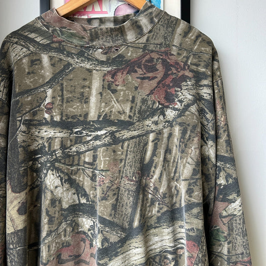 VINTAGE | Yukon Gear Real Tree Camo Long Sleeve Mock Neck T-Shirt sz L