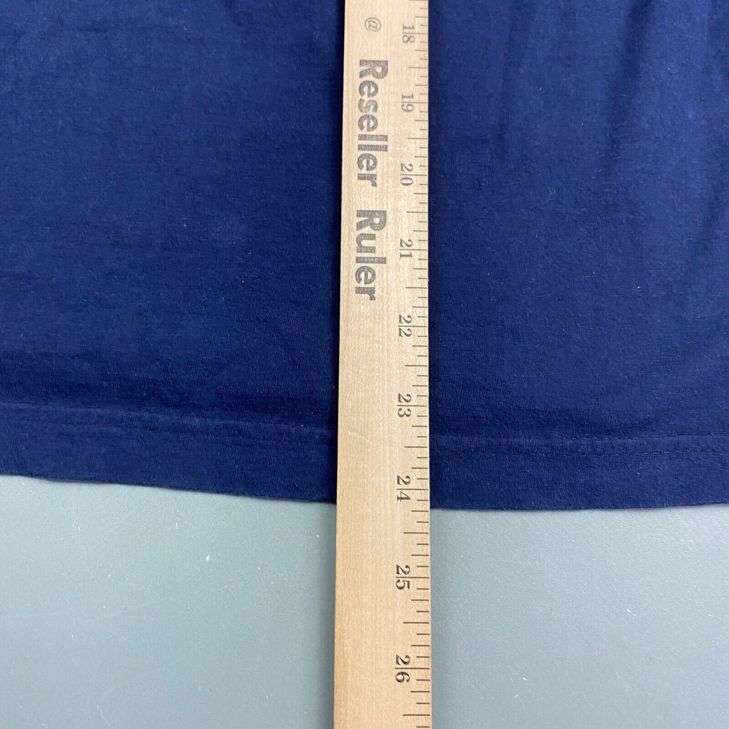 VINTAGE 90s NHL Toronto Maple Leafs Navy Logo T-Shirt sz Medium Adult