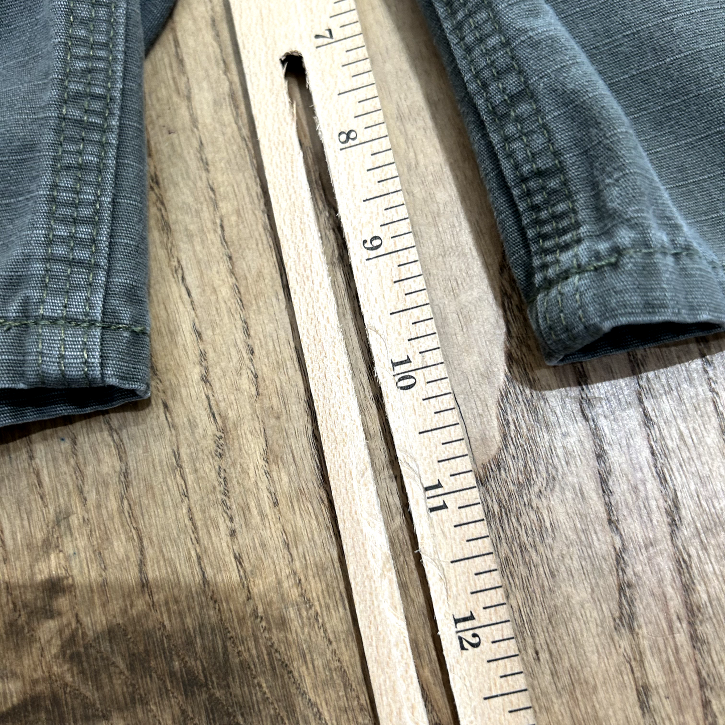 VINTAGE | Y2K Carhartt Ripstop Workwear Shorts sz W34 Olive Green