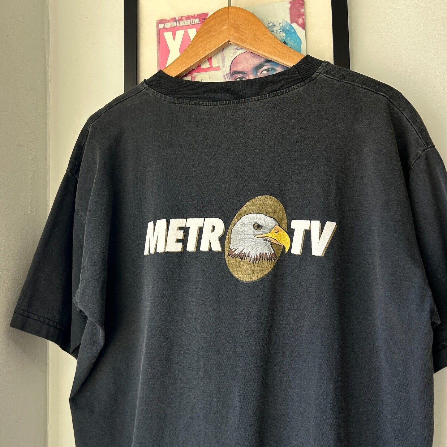 VINTAGE 90s | Metro TV Logo Black T-Shirt sz L