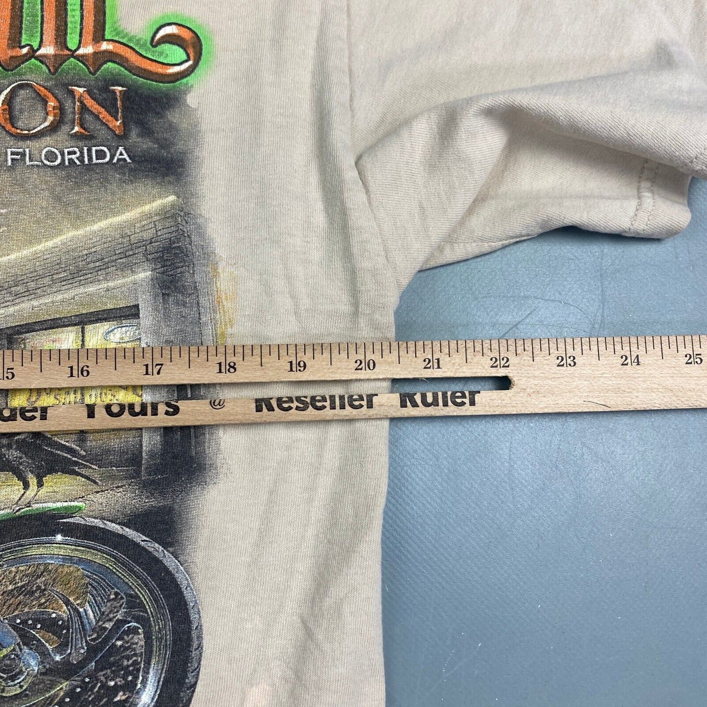 VINTAGE Boot Hill Saloon Biketoberfest Faded Tan Biker T-Shirt sz M-L Adult