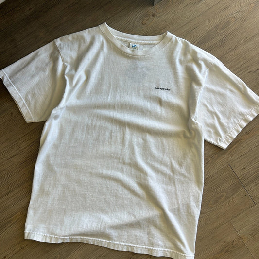 PATAGONIA 2000 | Sierra Club Vintage Beneficial T's T-Shirt sz M/L