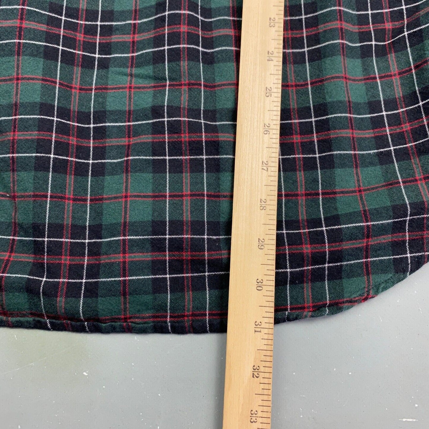 VINTAGE Chaps Multi-Plaid Flannel Button Up Shirt sz Large Adult