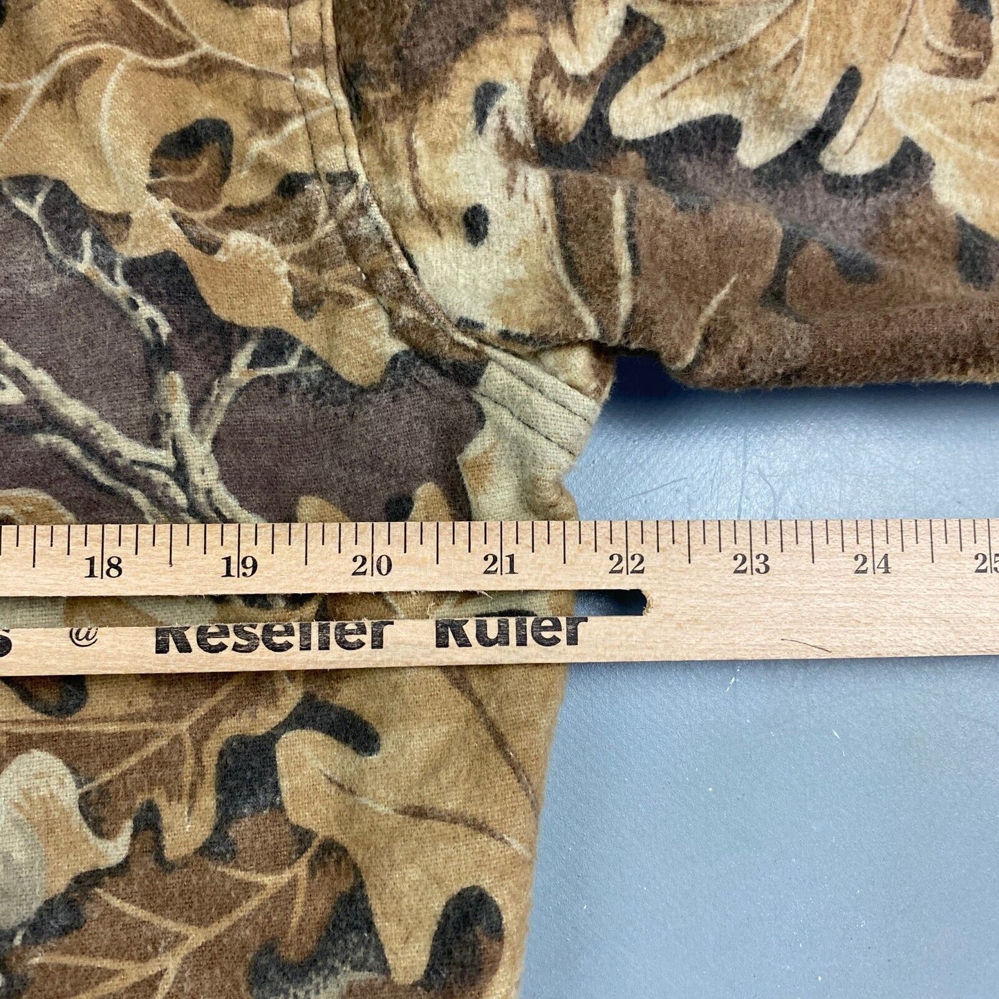 VINTAGE 90s Rattlers Leaf Tree Camo Cloth Button Up Shirt sz Medium Adult