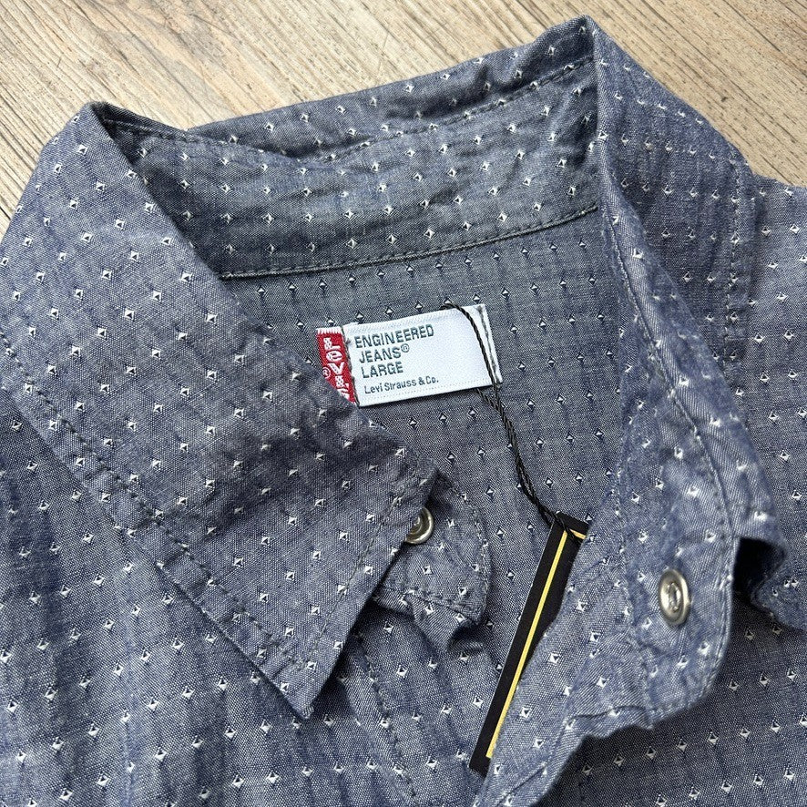 Levis Engineered Jeans | Chambray Button Snap Shirt sz L