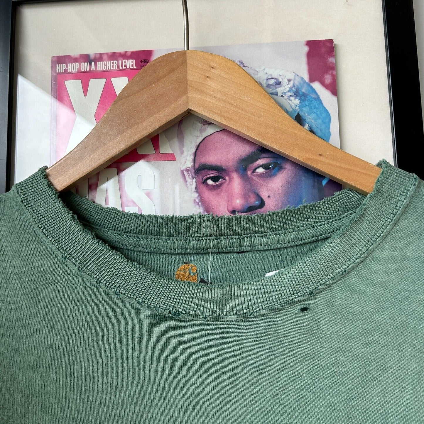 VINTAGE | CARHARTT Sun Faded Green Thrashed Logo T-Shirt sz M Adult