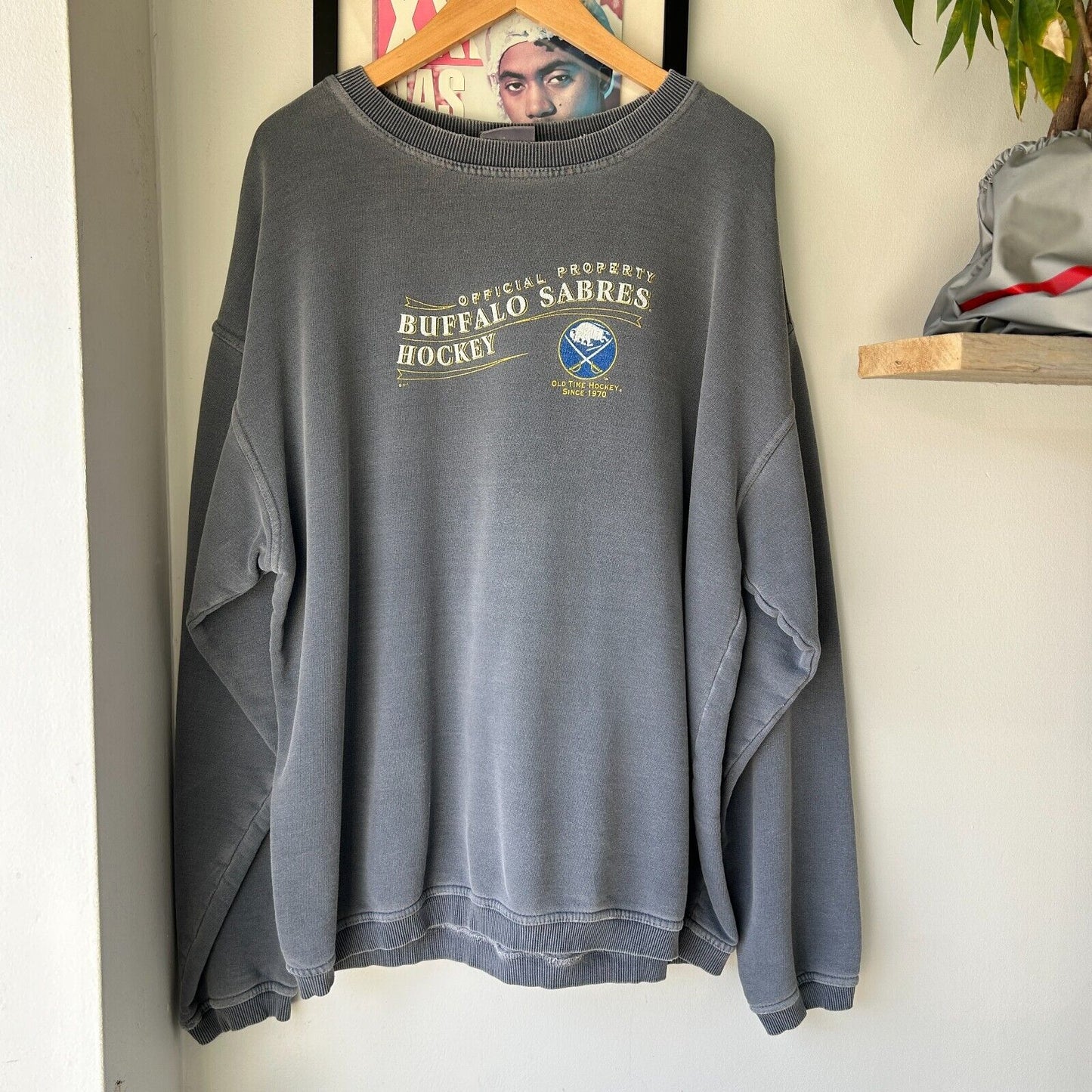 VINTAGE | Buffalo Sabres Faded Crewneck Sweater sz XL