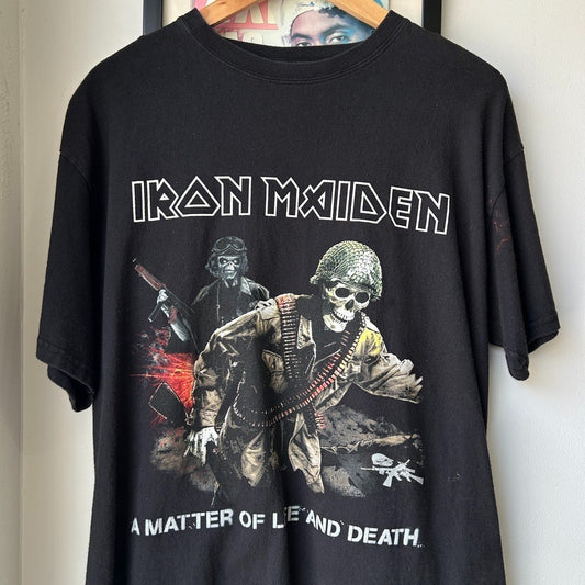 VINTAGE | Iron Maiden A Matter Of Life & Death Band T-Shirt sz L