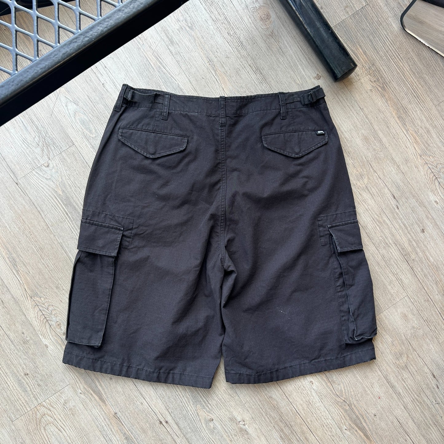 STUSSY | Black Cargo Pocket Loose Fit Shorts sz W34