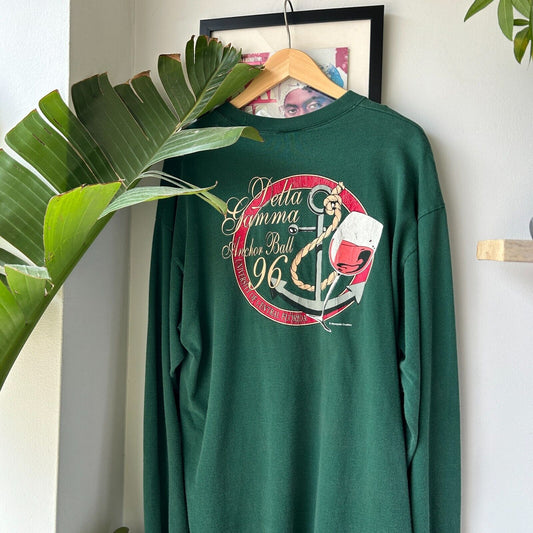 VINTAGE 90s | Delta Gamma Anchor Ball Long Sleeve T-Shirt sz L