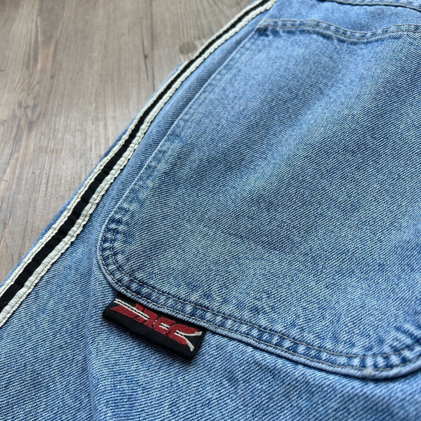 VINTAGE 90s | Skunk JNCO Jeans Baggy Denim Shorts sz W30