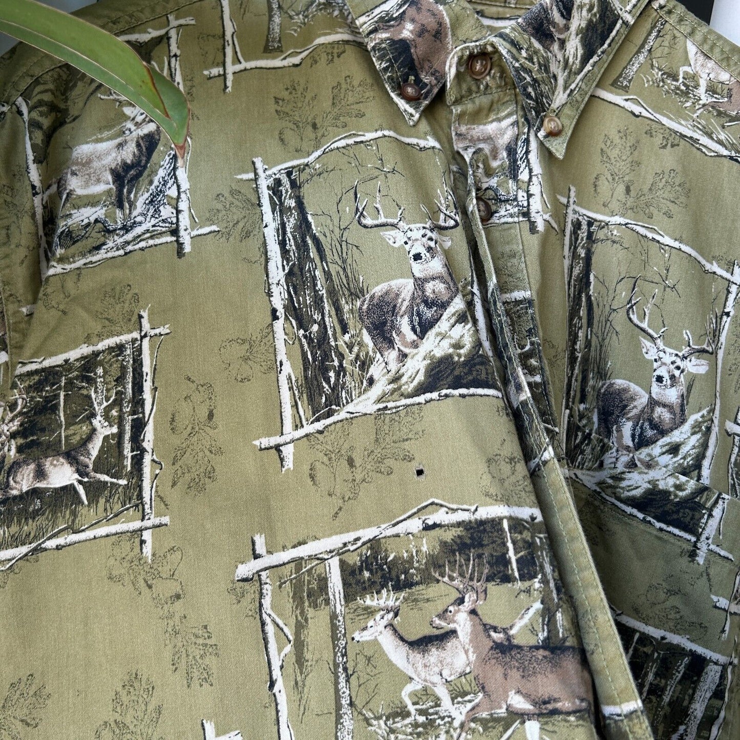 VINTAGE | Gallop Nature Deer Short Sleeve Button Down Shirt sz L