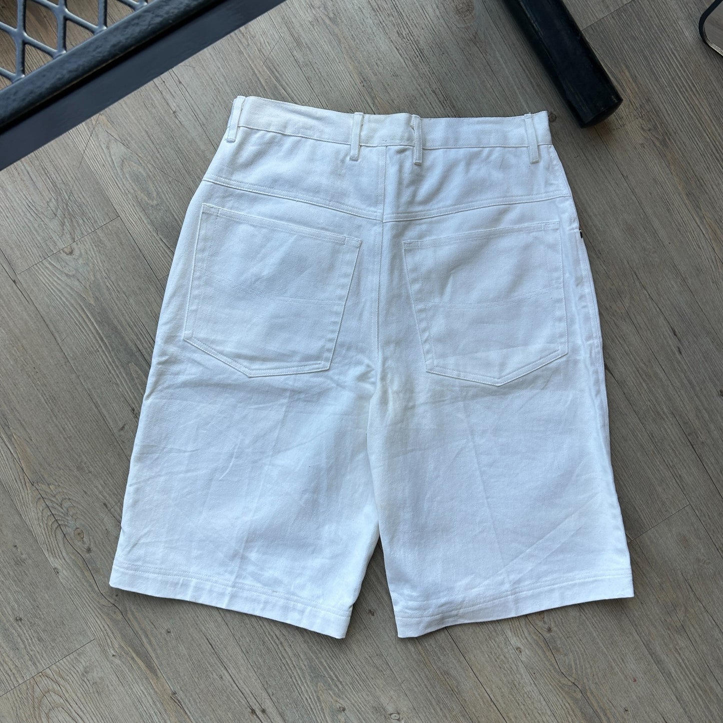 VINTAGE 90s Y2K | Spin Baggy Loose Fit White Denim Shorts sz W33