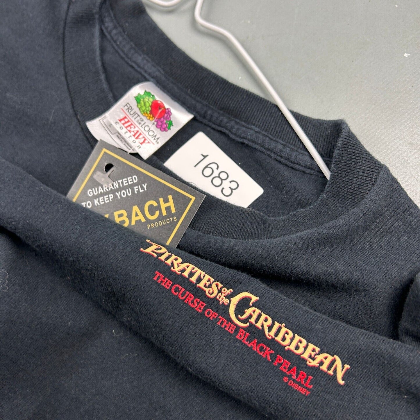 VINTAGE | Pirates Of The Caribbean Curse Of Black Pearl Movie Disney T-Shirt szL