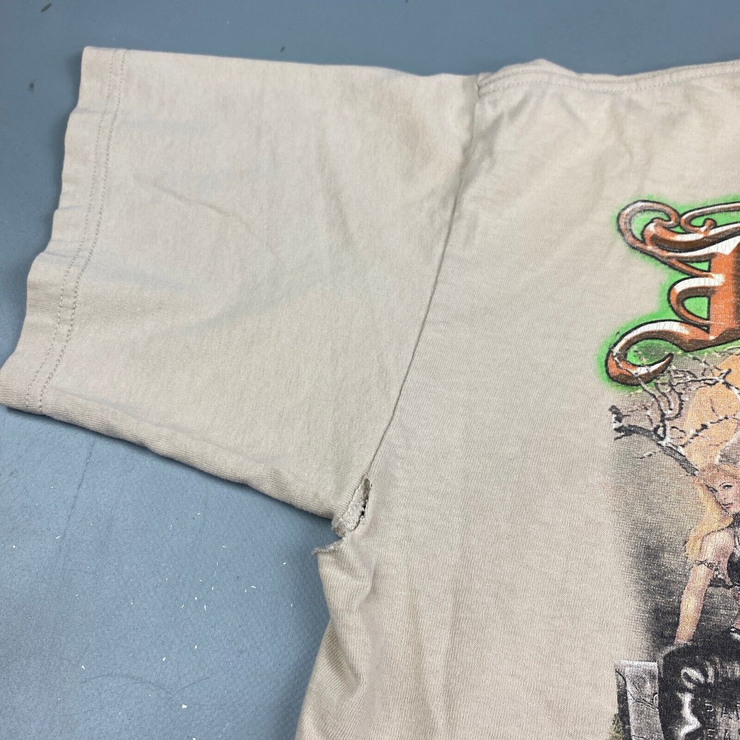 VINTAGE Boot Hill Saloon Biketoberfest Faded Tan Biker T-Shirt sz M-L Adult