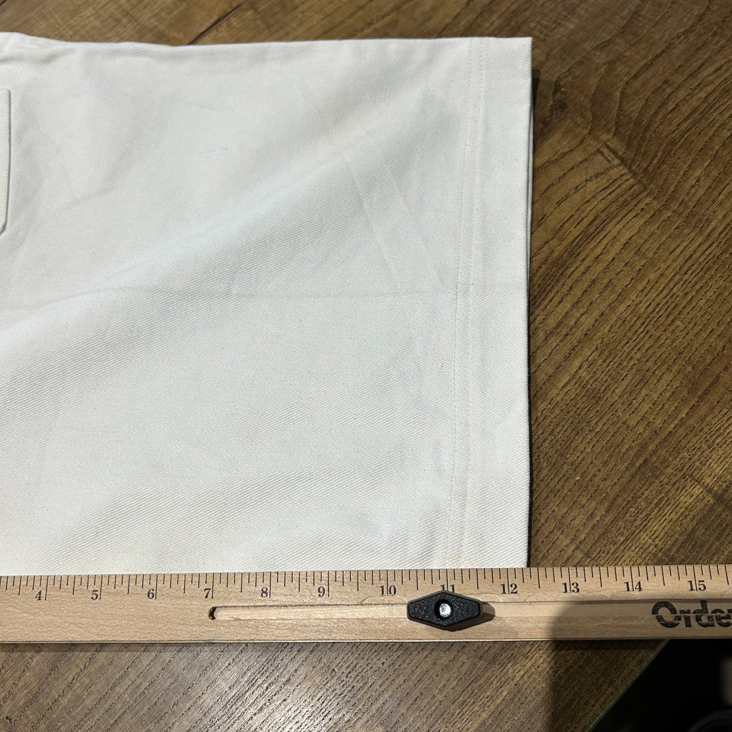 VINTAGE 90s Y2K | Spin Baggy Loose Fit White Denim Shorts sz W33