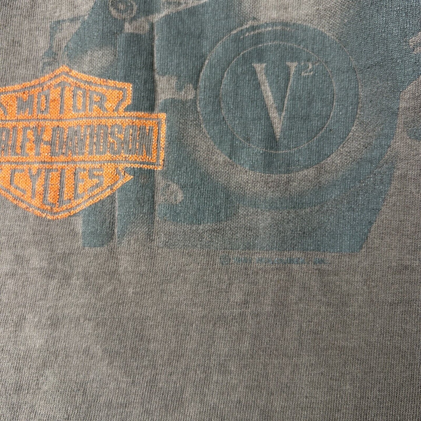 VINTAGE 90s | Harley Davidson Size Does Matter Sun Faded Thrashed T-Shirt sz L