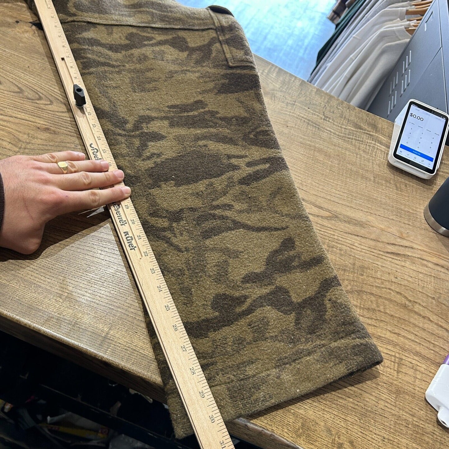 VINTAGE | Columbia Sportswear Camo Wool Blend Cargo Pants sz W38 L32