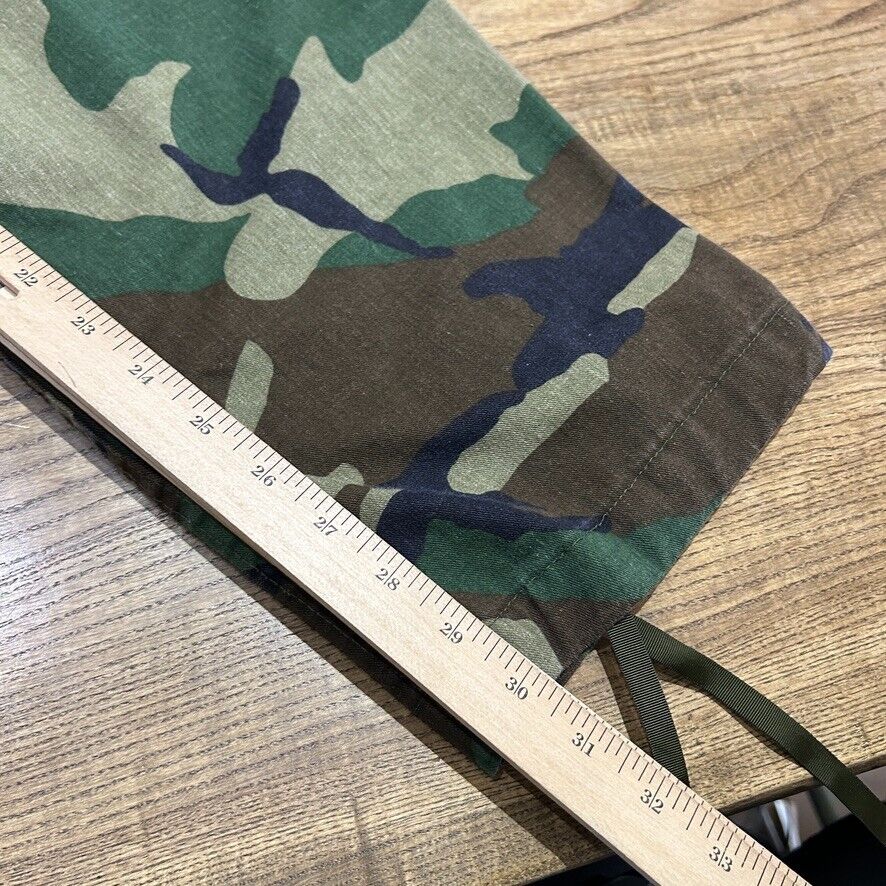 VINTAGE | Army Military Fatigue Camo Cargo Pants sz M-Reg W34 L30