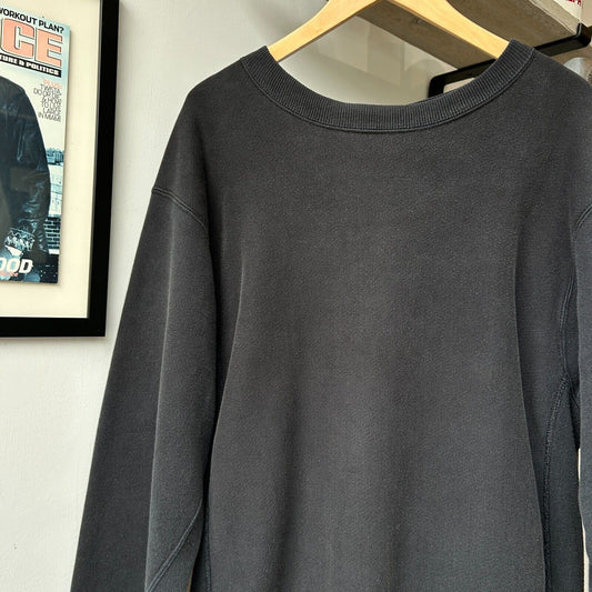 VINTAGE 90s | Blank Faded Black Heavyweight Crew Sweater sz XL
