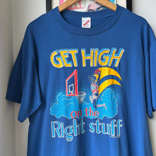 VINTAGE 80s 90s | Get High On The Right Stuff Basketball T-Shirt sz L