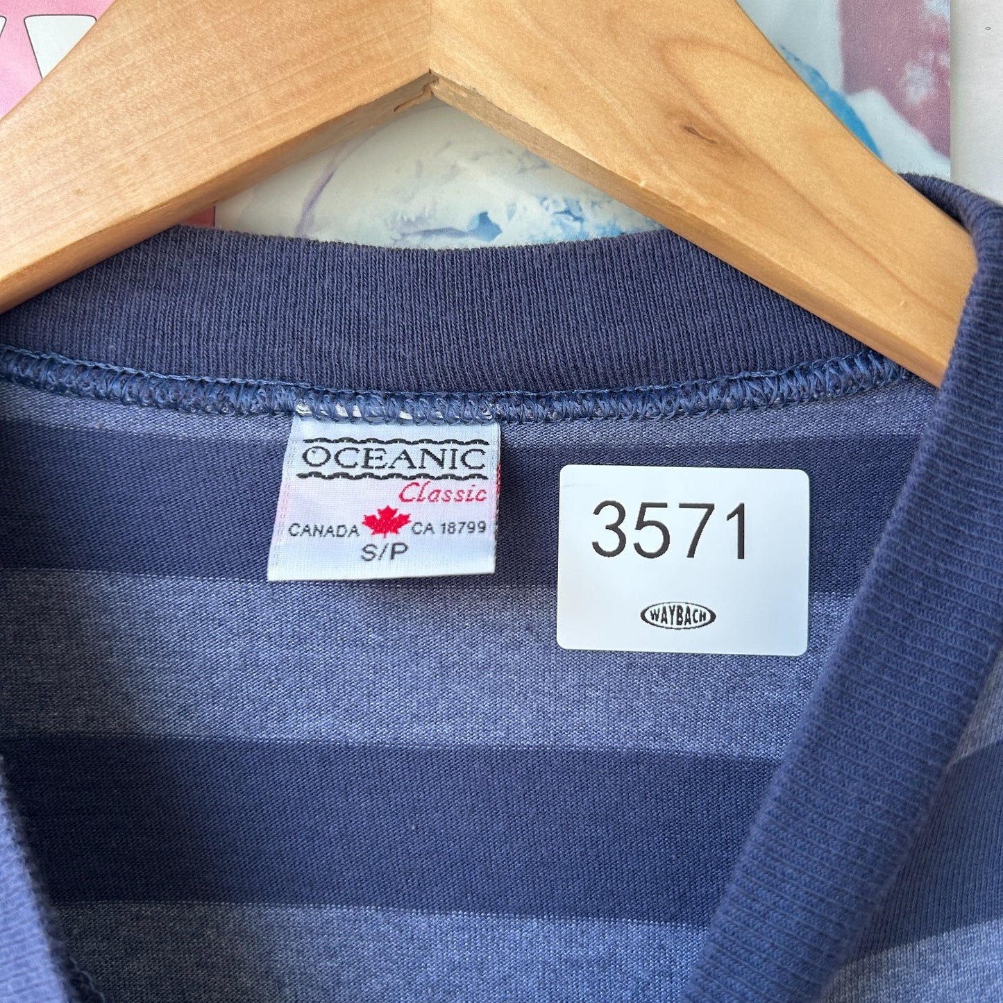 VINTAGE 90s | Blank Blue Striped T-Shirt sz S